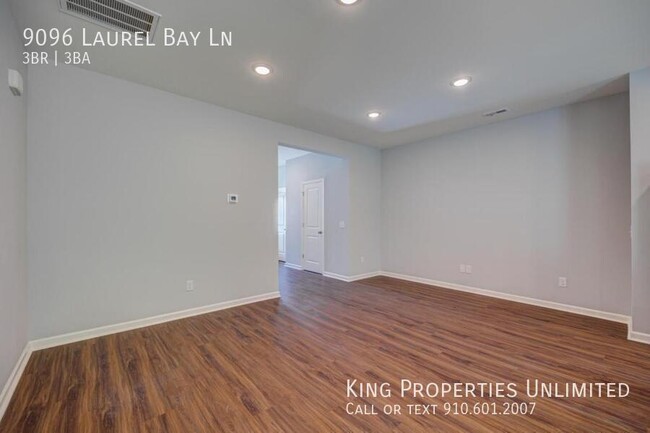 Building Photo - 9096 Laurel Bay Ln