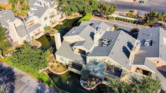 Building Photo - 7675 N 1st St