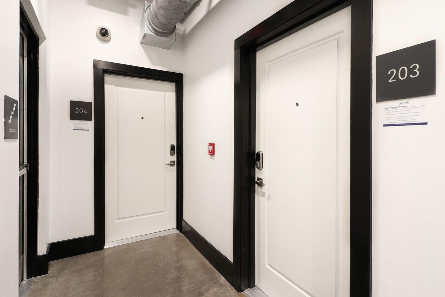 Building Photo - 822 Howard Ave