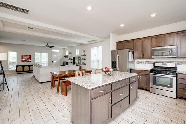 Building Photo - 5805 Charles Merle Dr.