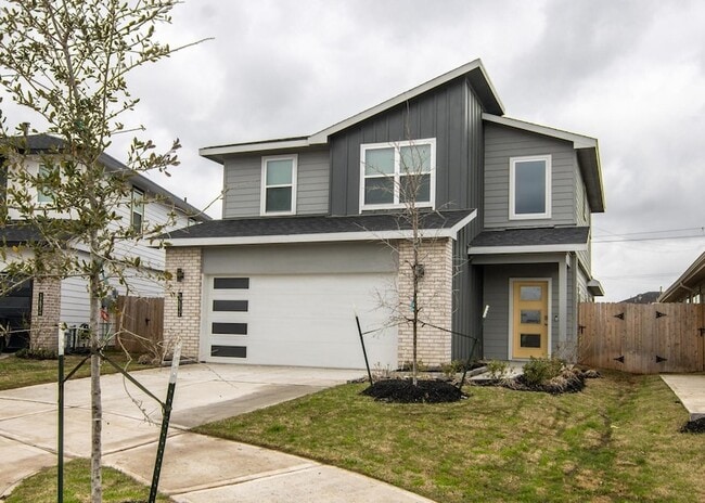 Building Photo - 12832 Barnsbury Ln