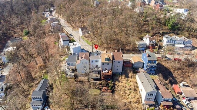 Building Photo - 3127 Josephine St