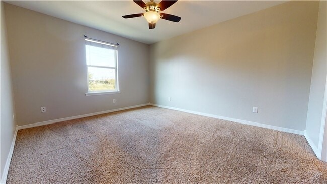 Building Photo - 6904 Appomattox Dr