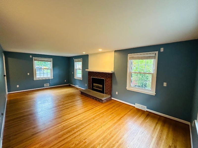 Building Photo - 224 London Rd