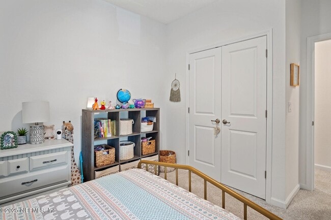 Building Photo - 531 Brandon Lks Dr
