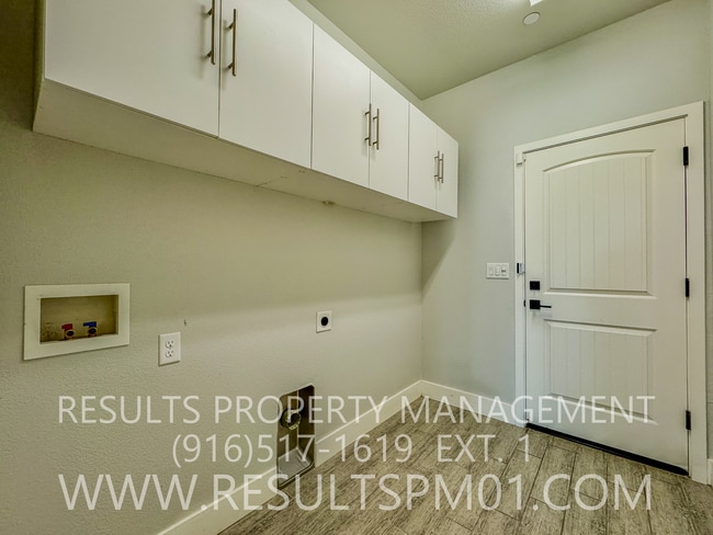Building Photo - Beautifully upgraded Natomas 4 Bedroom Home