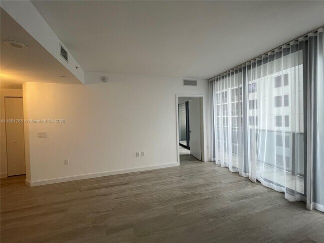 Building Photo - 55 SW 9th St