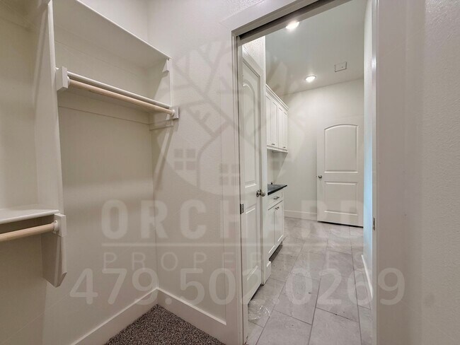 Building Photo - Bella Vista Single-Family Home- 2 Bed/ 2 Bath- Well-Designed Fernley Plan