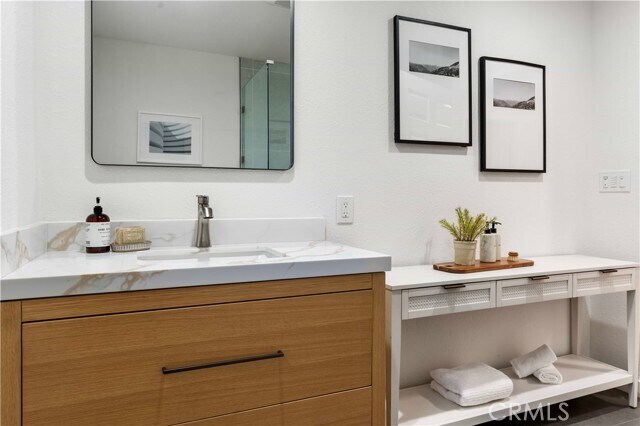 Building Photo - 931 Camino Ramon