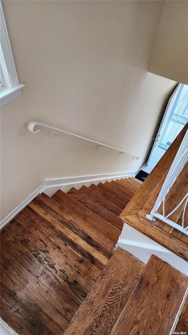 Building Photo - 244-57 Grand Central Pkwy