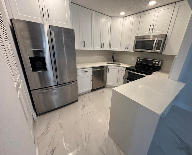 Building Photo - 4969 Sable Pine Cir