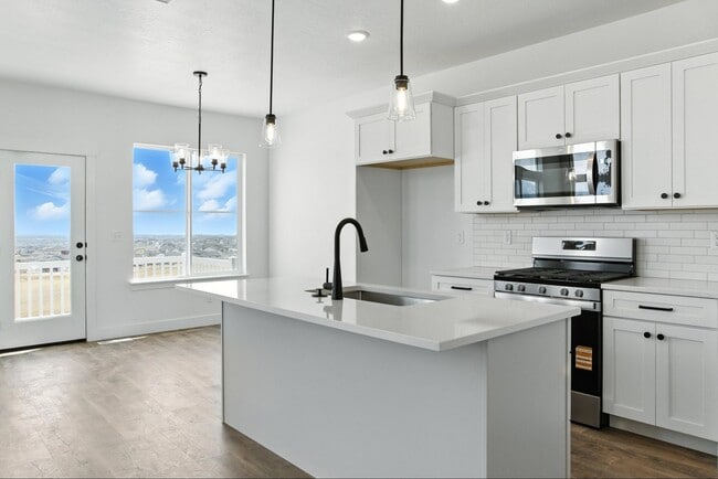 Building Photo - 2784 Blue Dawn Ln