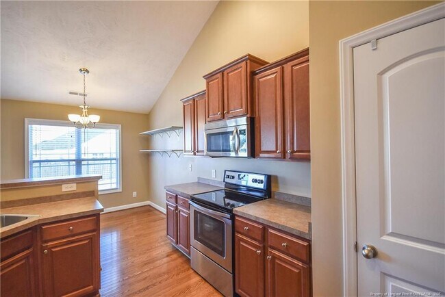 Building Photo - 45 Eisenhower Ct