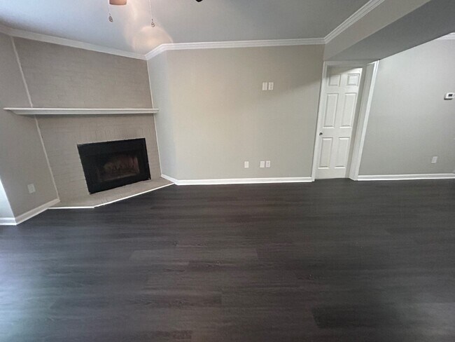 Building Photo - 3609-F-79 Juneau Rd