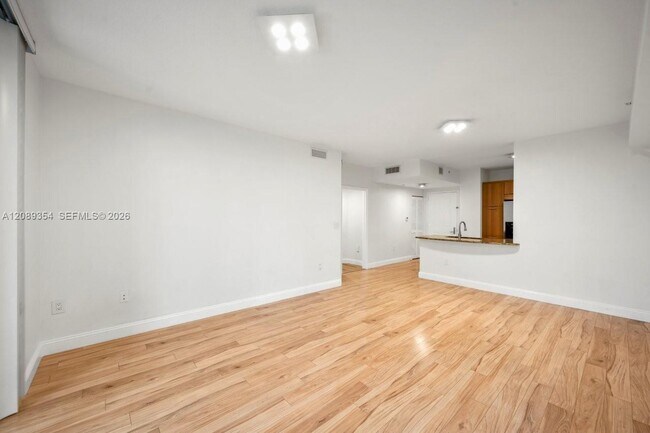 Building Photo - 510 NW 84th Ave