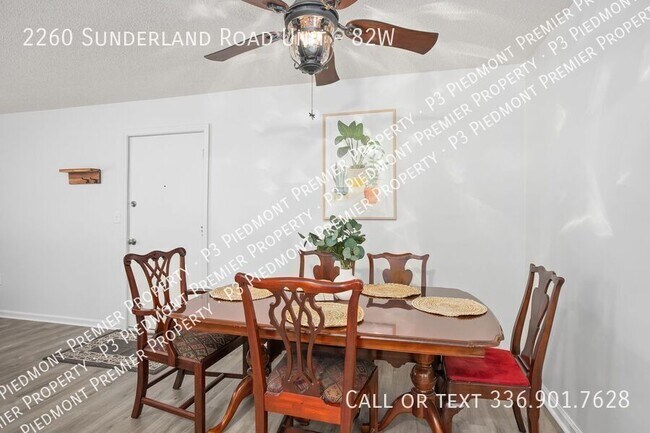 Building Photo - 2260 Sunderland Rd