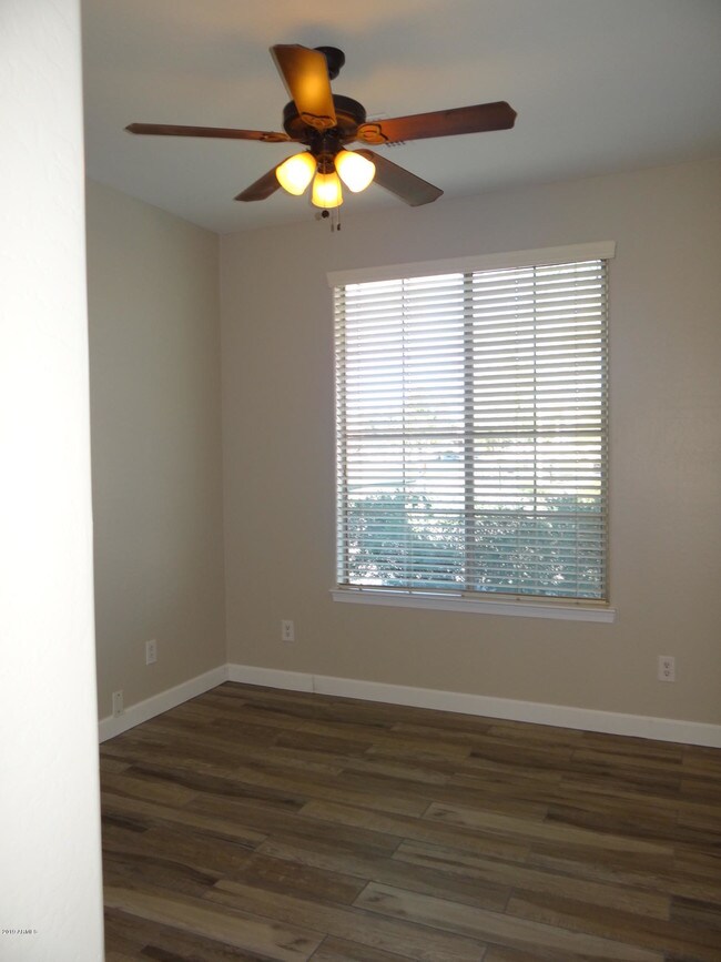 Building Photo - 10331 W Carlota Ln