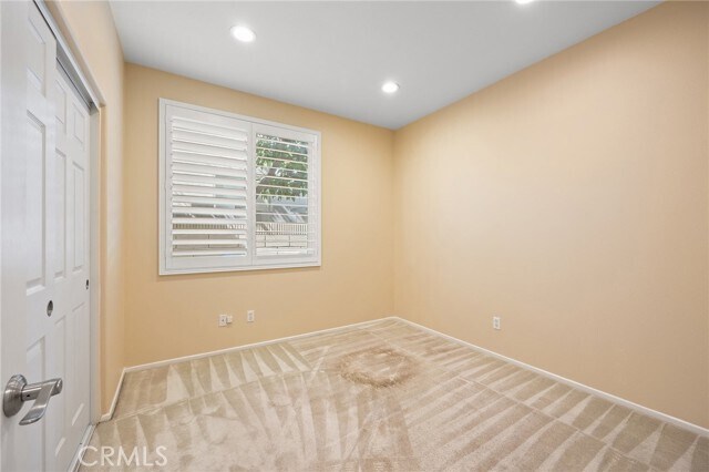 Building Photo - 5036 Heritage Dr