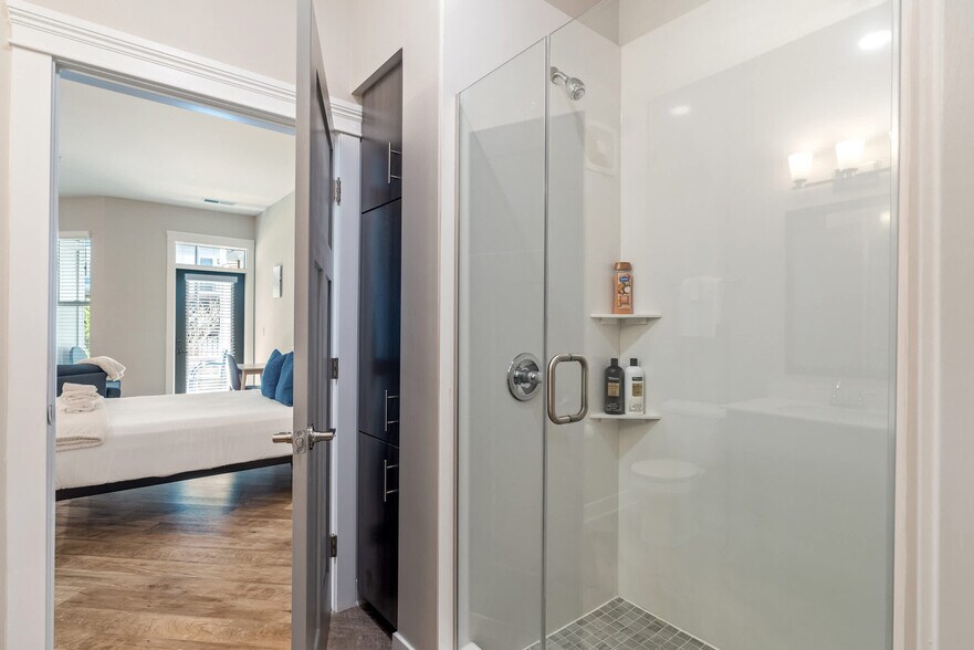 Building Photo - 501n N New Jersey St