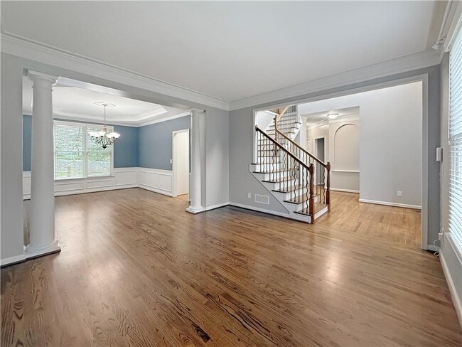 Building Photo - 5910 Westcroft Ln