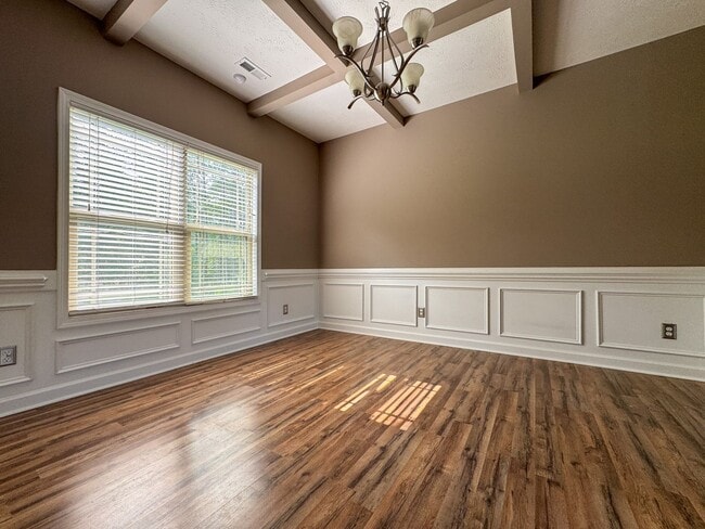 Building Photo - 267 High Leaf Dr