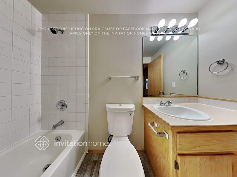 Building Photo - 16024 92nd Ave Ct E