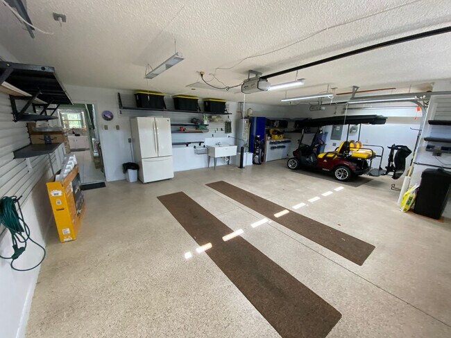 Building Photo - Beautiful ANNUAL, Fully Furnished, turnkey 3 Beds & 2 Baths in The Village of Sabal Chase