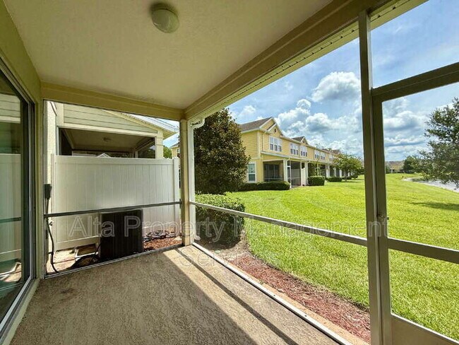 Building Photo - 6812 Roundleaf Dr