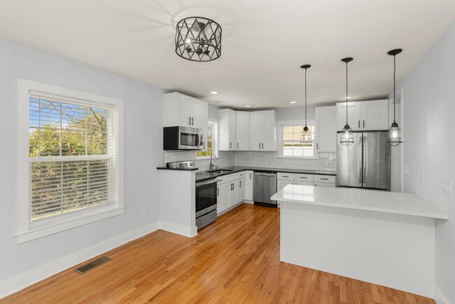 Building Photo - 1429 Litton Ave