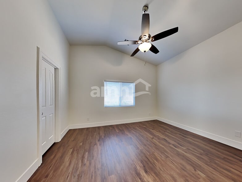 Building Photo - 2278 Laramine River Dr