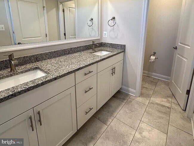 Building Photo - 7585 Marston Way