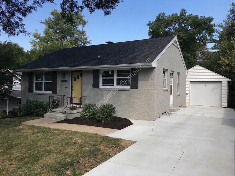 Building Photo - 5630 Erskine St