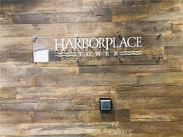 Building Photo - 525 E Seaside Way