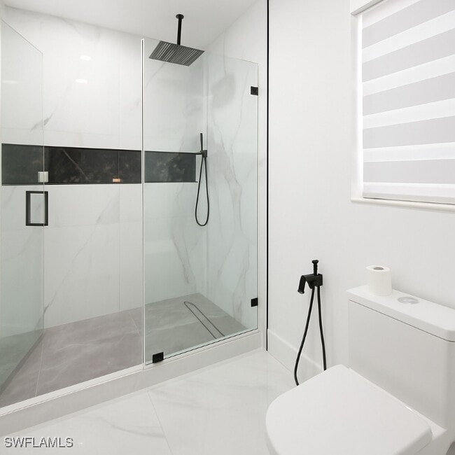 Building Photo - 1434 Archer St