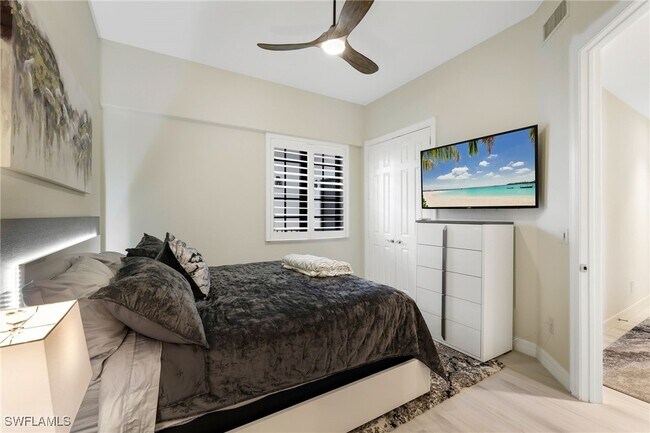 Building Photo - 10733 Mirasol Dr