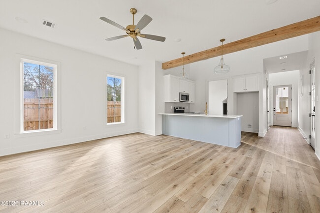 Building Photo - 121 Mayberry Grv St