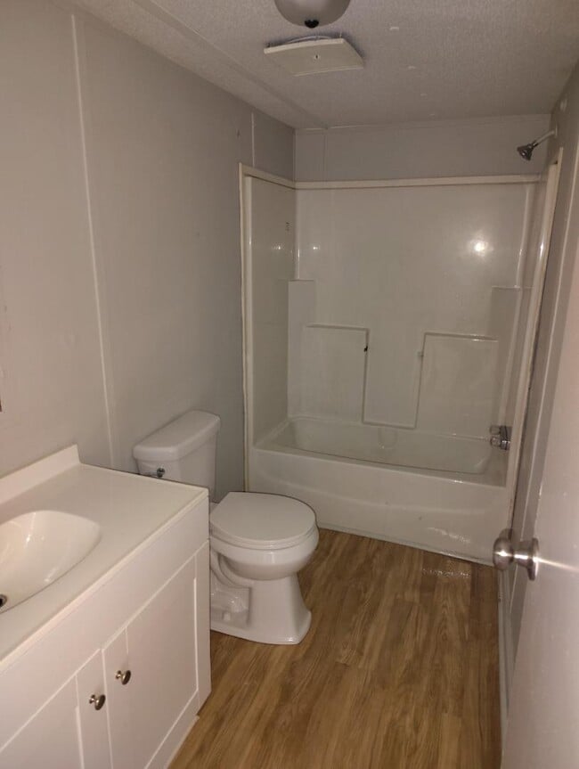 Building Photo - 1378 Hwy 196 W