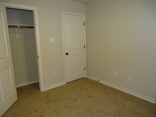 Building Photo - 6007 Karly Way