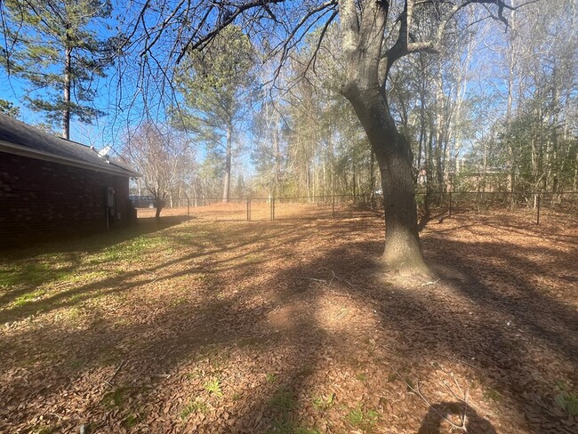 Building Photo - 30 Spanish Moss Cir