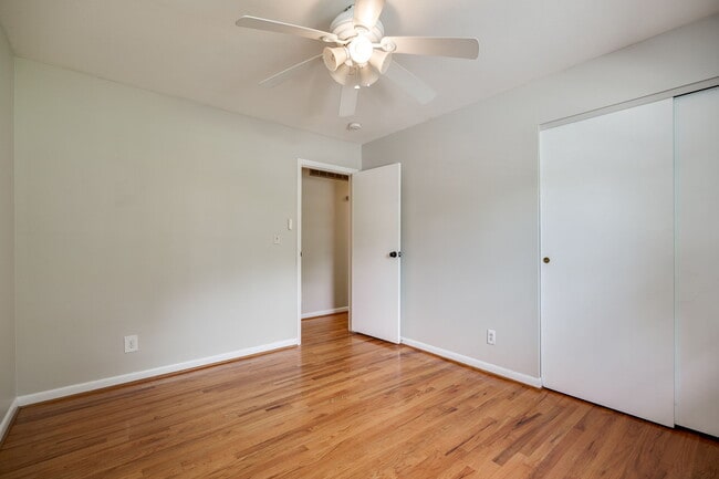 Building Photo - 5781 King Arthur Dr