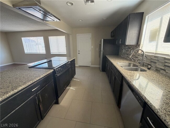 Building Photo - 5309 Gipsy Ave