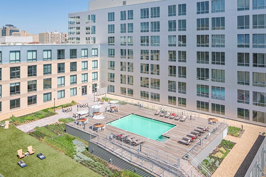 Building Photo - 300 Harrison Ave