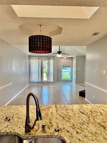 Building Photo - 2428 Pecan Grove Ct
