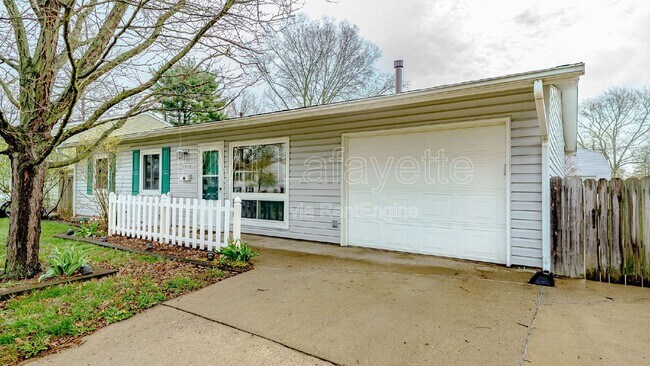 Building Photo - 2513 Oswego Ln