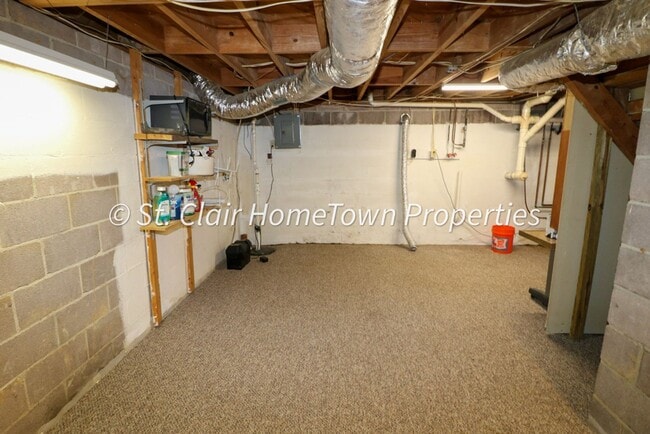 Building Photo - Cozy Home in Odenville