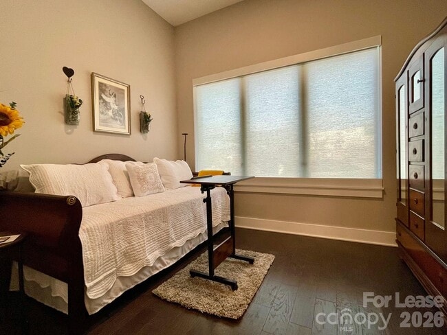 Building Photo - 2 Bauhaus Ct.