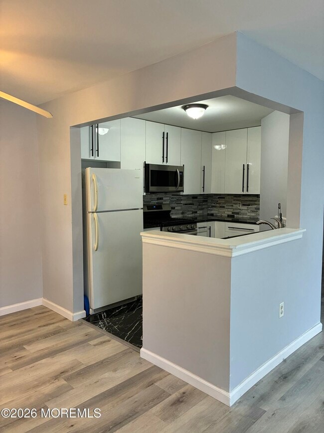 Building Photo - 419 Hancock Pl