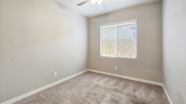 Building Photo - 11485 W Camden Dr