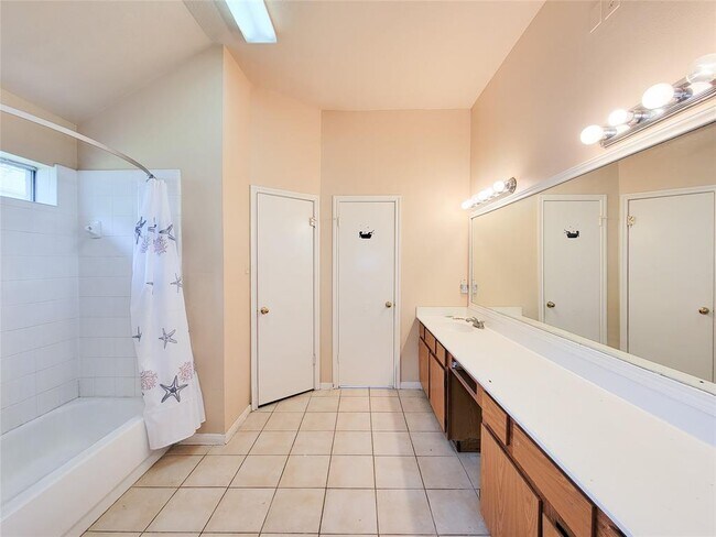 Building Photo - 22918 Pine Mist Ln