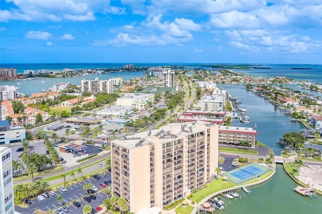 Building Photo - 51 Island Way